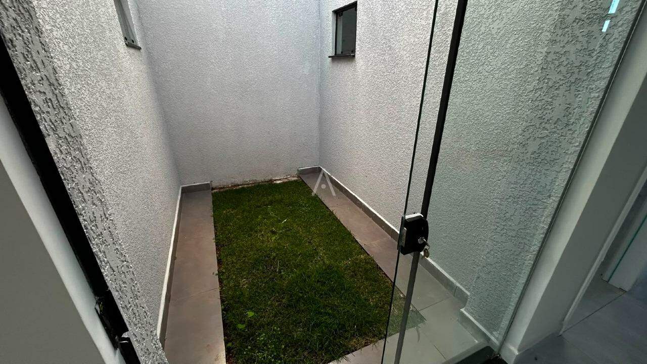 Casa Residencial para à venda no Bairro CASCAVEL VELHO em CASCAVEL: 