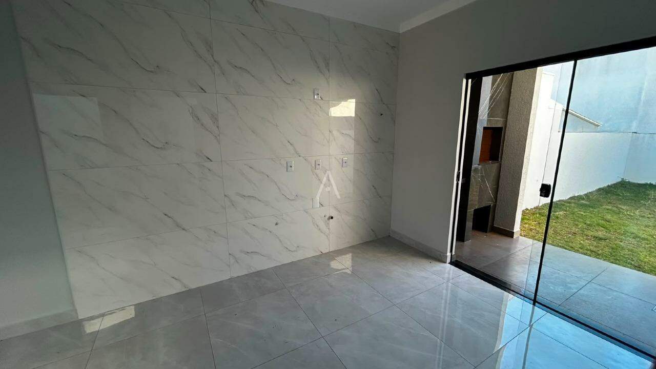 Casa Residencial para à venda no Bairro CASCAVEL VELHO em CASCAVEL: 