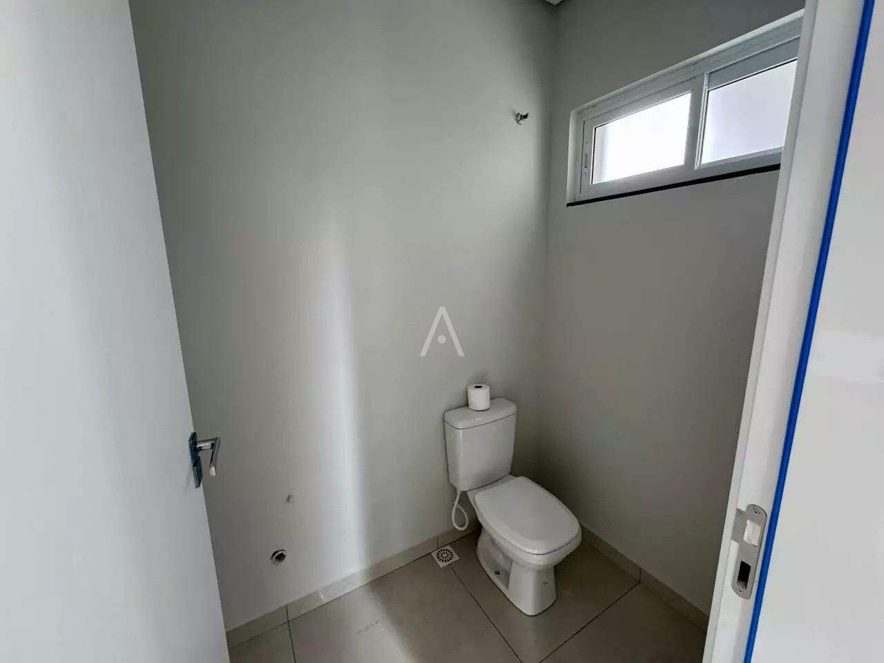 Sobrado para à venda no Bairro ALTO ALEGRE em CASCAVEL: 