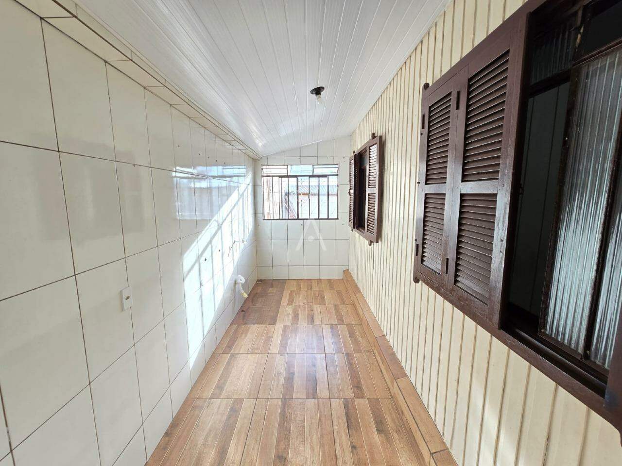 Casa Residencial para para aluguel no Bairro JARDIM PANORAMA em TOLEDO: COZINHA