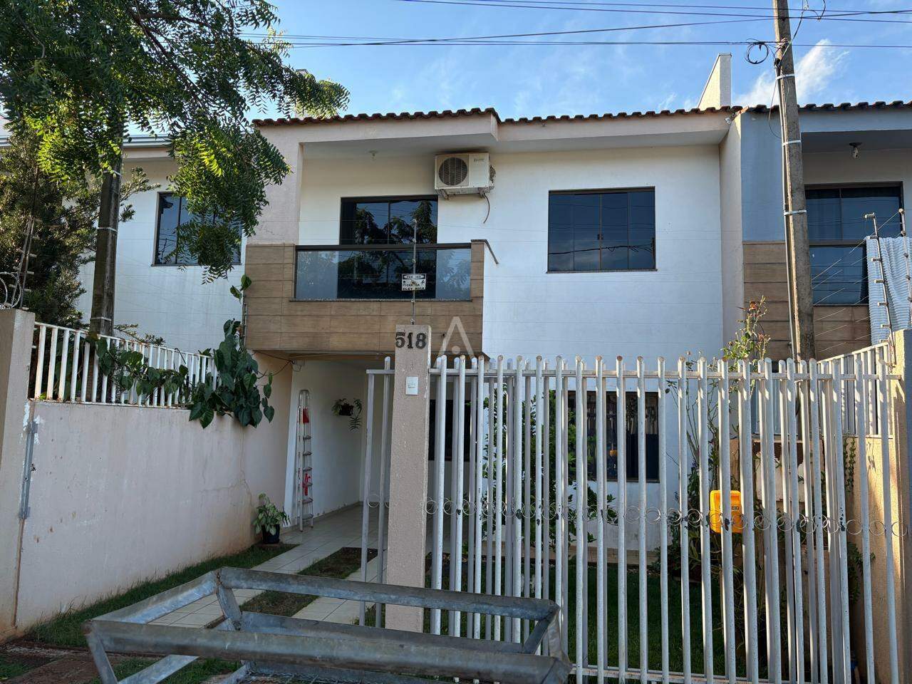 Sobrado para à venda no Bairro SANTO ONOFRE em CASCAVEL: