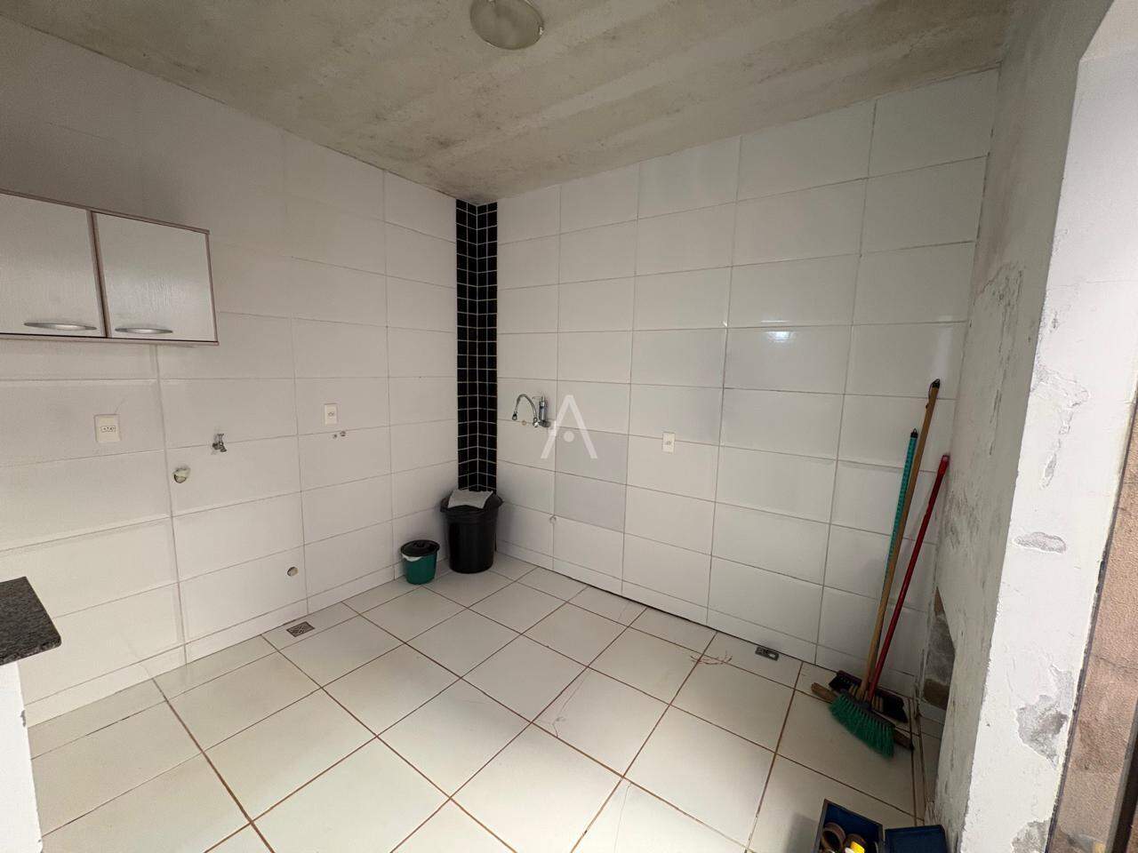 Sobrado para à venda no Bairro SANTO ONOFRE em CASCAVEL: