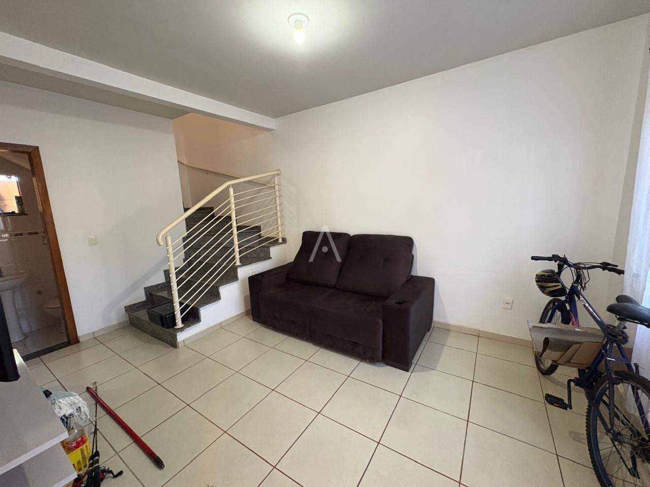 Sobrado para à venda no Bairro SANTO ONOFRE em CASCAVEL: 