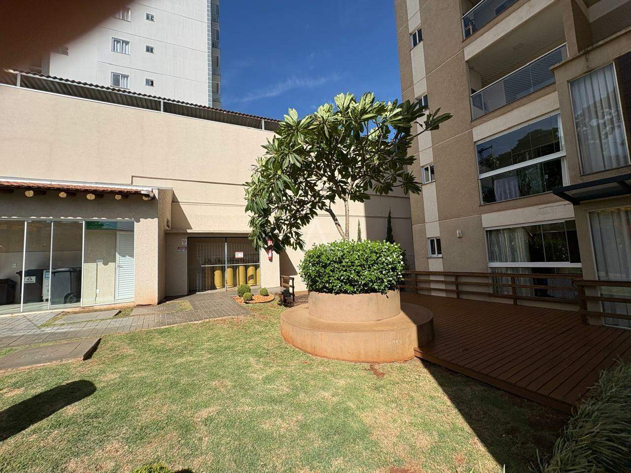 Apartamento para para aluguel no Bairro COUNTRY em CASCAVEL: 