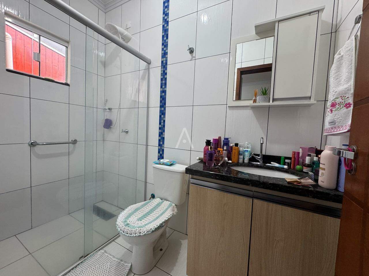 Casa Residencial para para aluguel no Bairro ESMERALDA em CASCAVEL: 