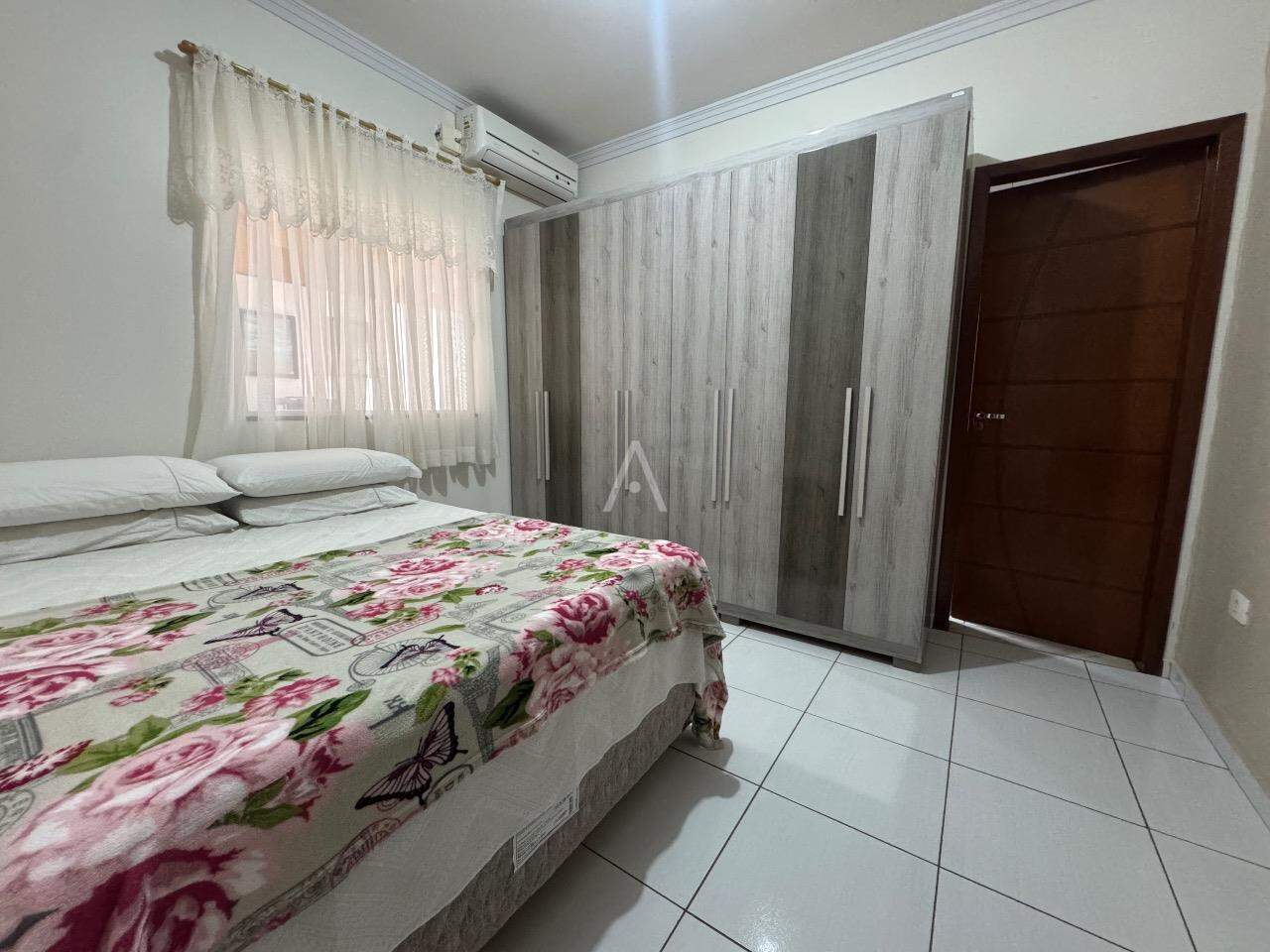 Casa Residencial para para aluguel no Bairro ESMERALDA em CASCAVEL: 