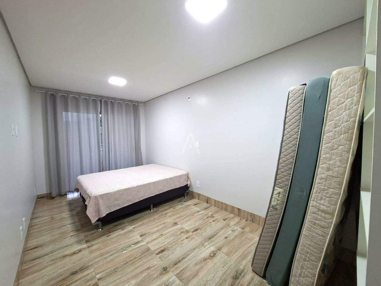 Casa Residencial para para aluguel no Bairro Área rural em CASCAVEL: 