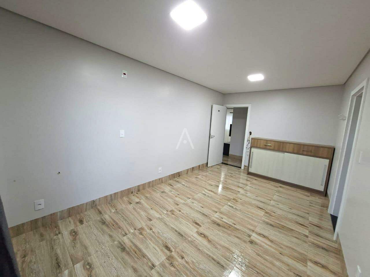 Casa Residencial para para aluguel no Bairro Área rural em CASCAVEL: 