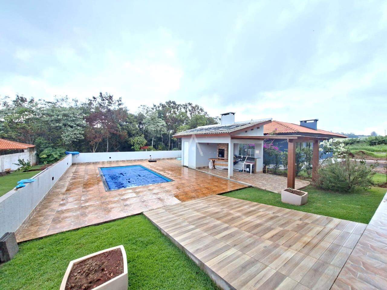 Casa Residencial para para aluguel no Bairro Área rural em CASCAVEL: 