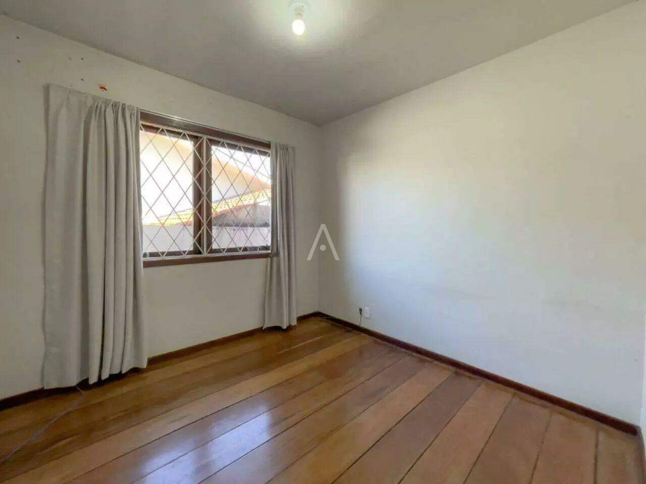 Casa Residencial para à venda no Bairro PARQUE SAO PAULO em CASCAVEL: 