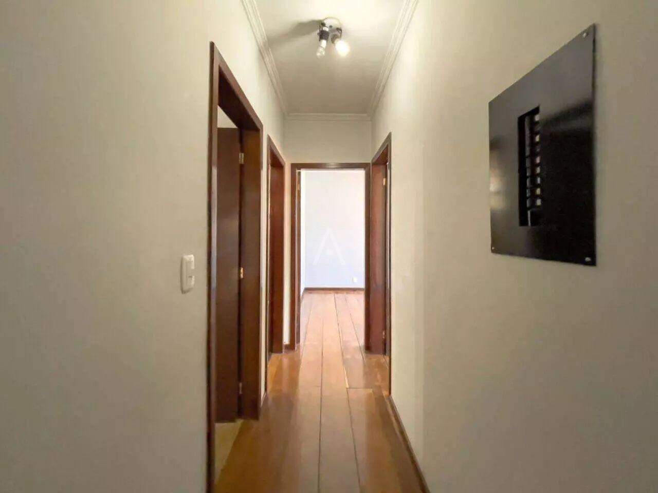 Casa Residencial para à venda no Bairro PARQUE SAO PAULO em CASCAVEL: 