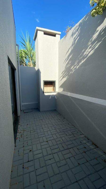 Casa Residencial para à venda no Bairro VILA BECKER em TOLEDO: 