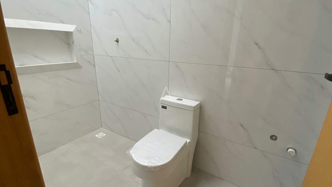 Casa Residencial para à venda no Bairro VILA BECKER em TOLEDO: 