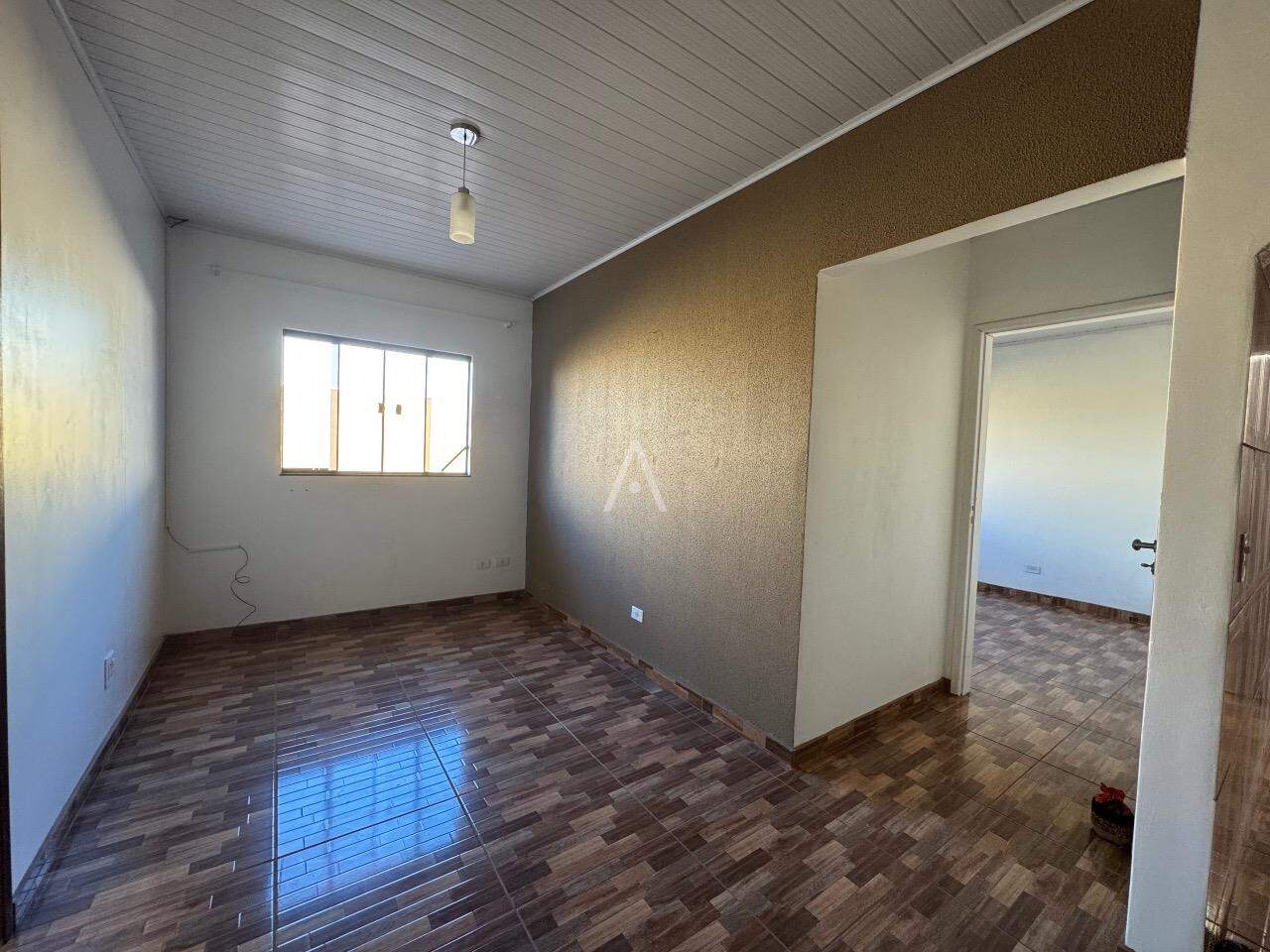 Casa Residencial para à venda no Bairro SANTA CRUZ em CASCAVEL: