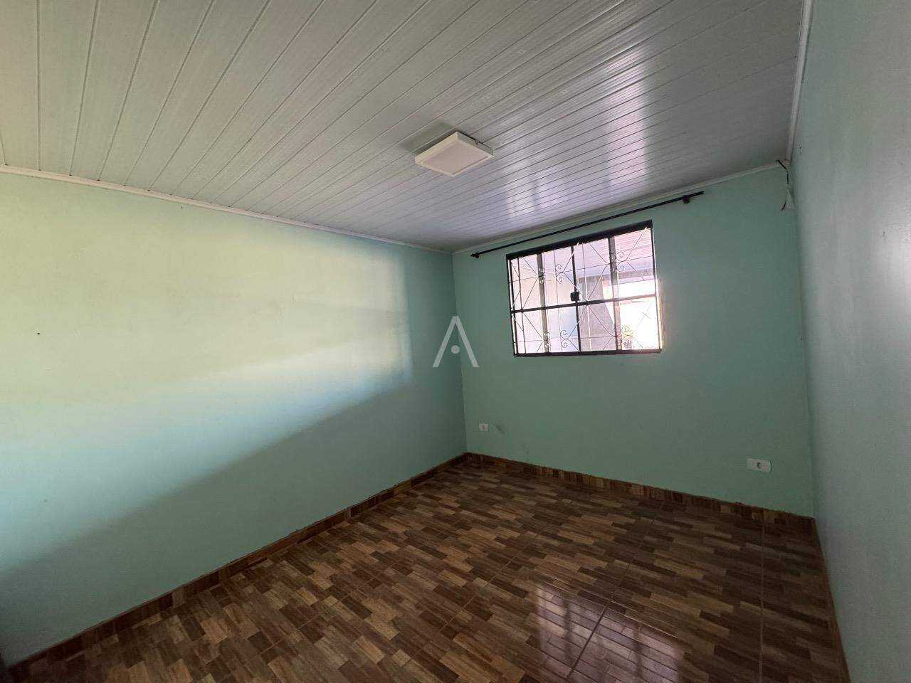 Casa Residencial para à venda no Bairro SANTA CRUZ em CASCAVEL: