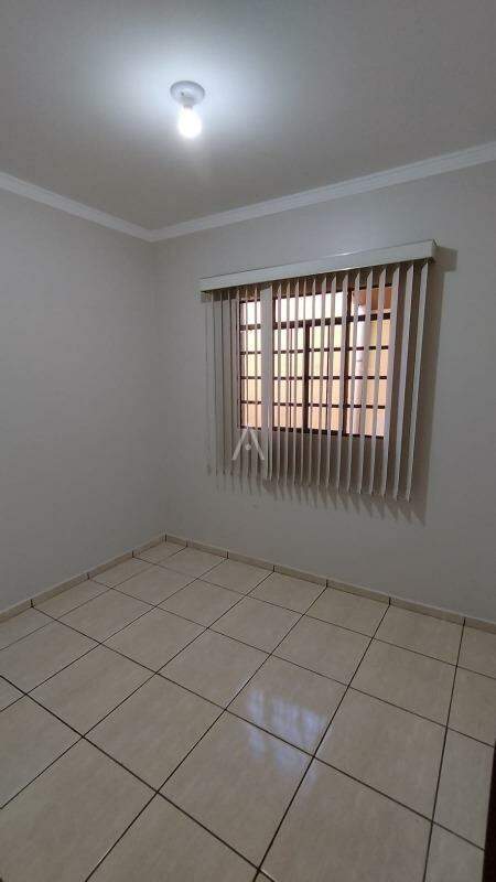 Apartamento para à venda no Bairro JARDIM PANORAMA em TOLEDO: