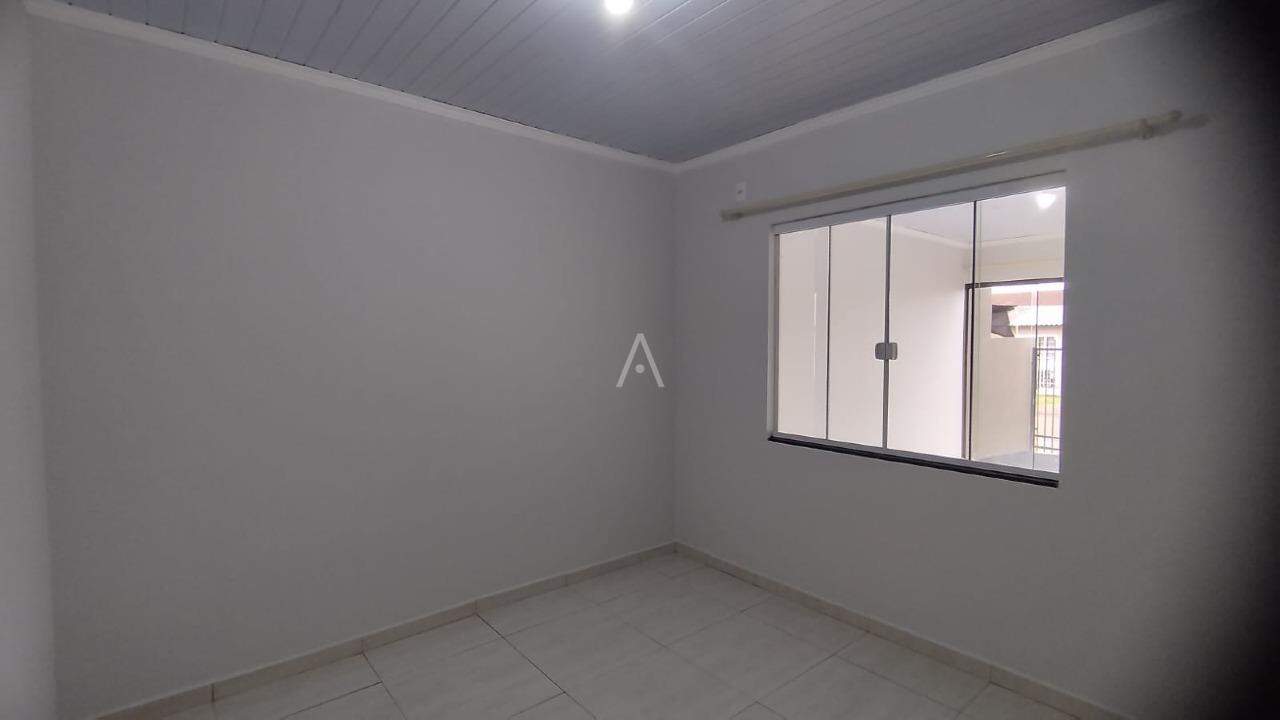 Casa Residencial para à venda no Bairro JARDIM COOPAGRO em TOLEDO: