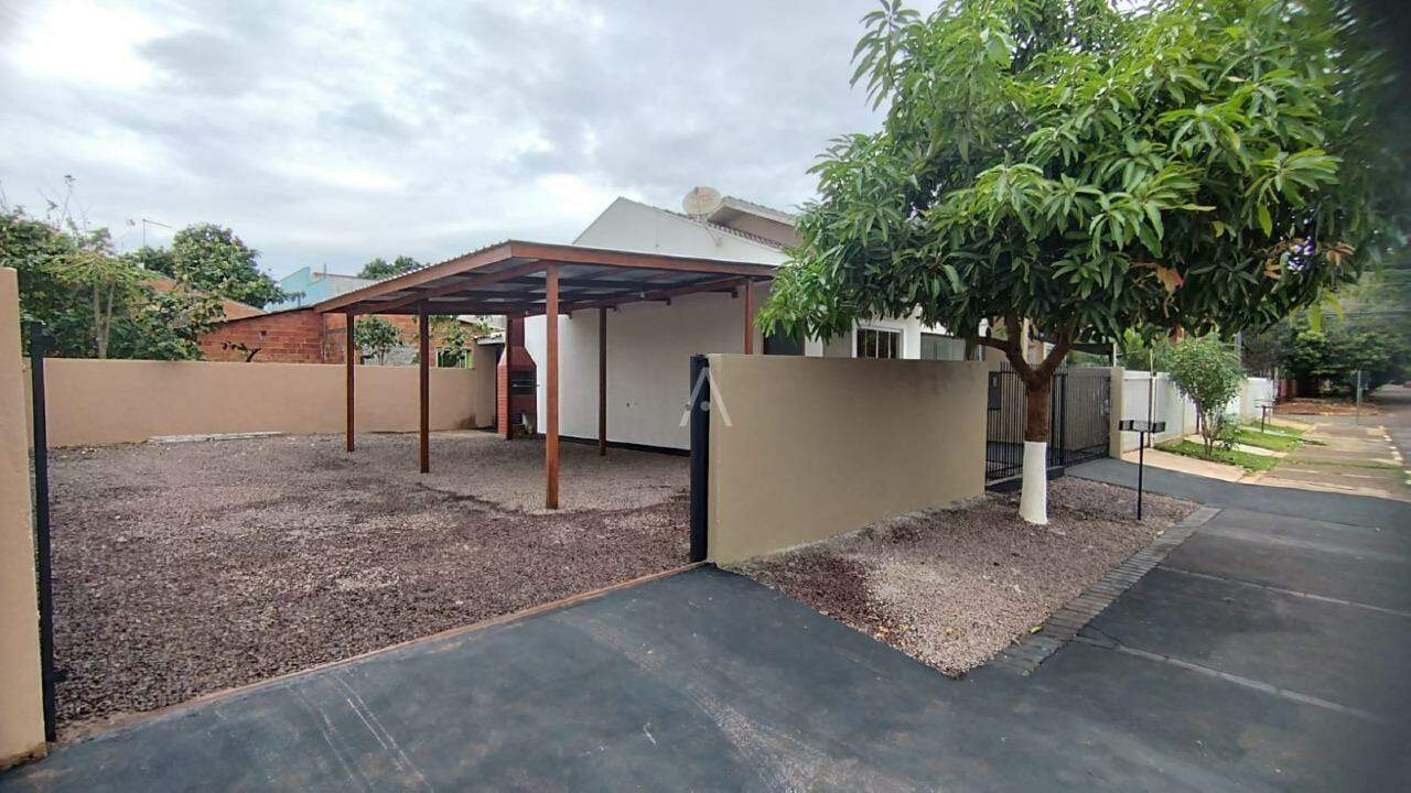Casa Residencial para à venda no Bairro JARDIM COOPAGRO em TOLEDO: