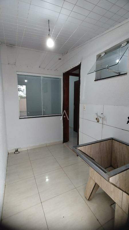 Casa Residencial para à venda no Bairro JARDIM COOPAGRO em TOLEDO: