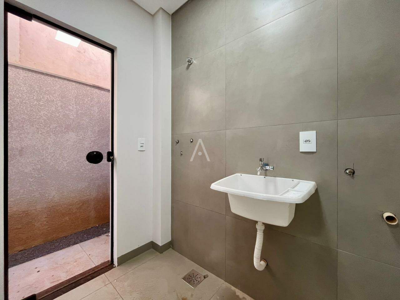 Casa Residencial para para aluguel no Bairro JARDIM GISELA em TOLEDO: