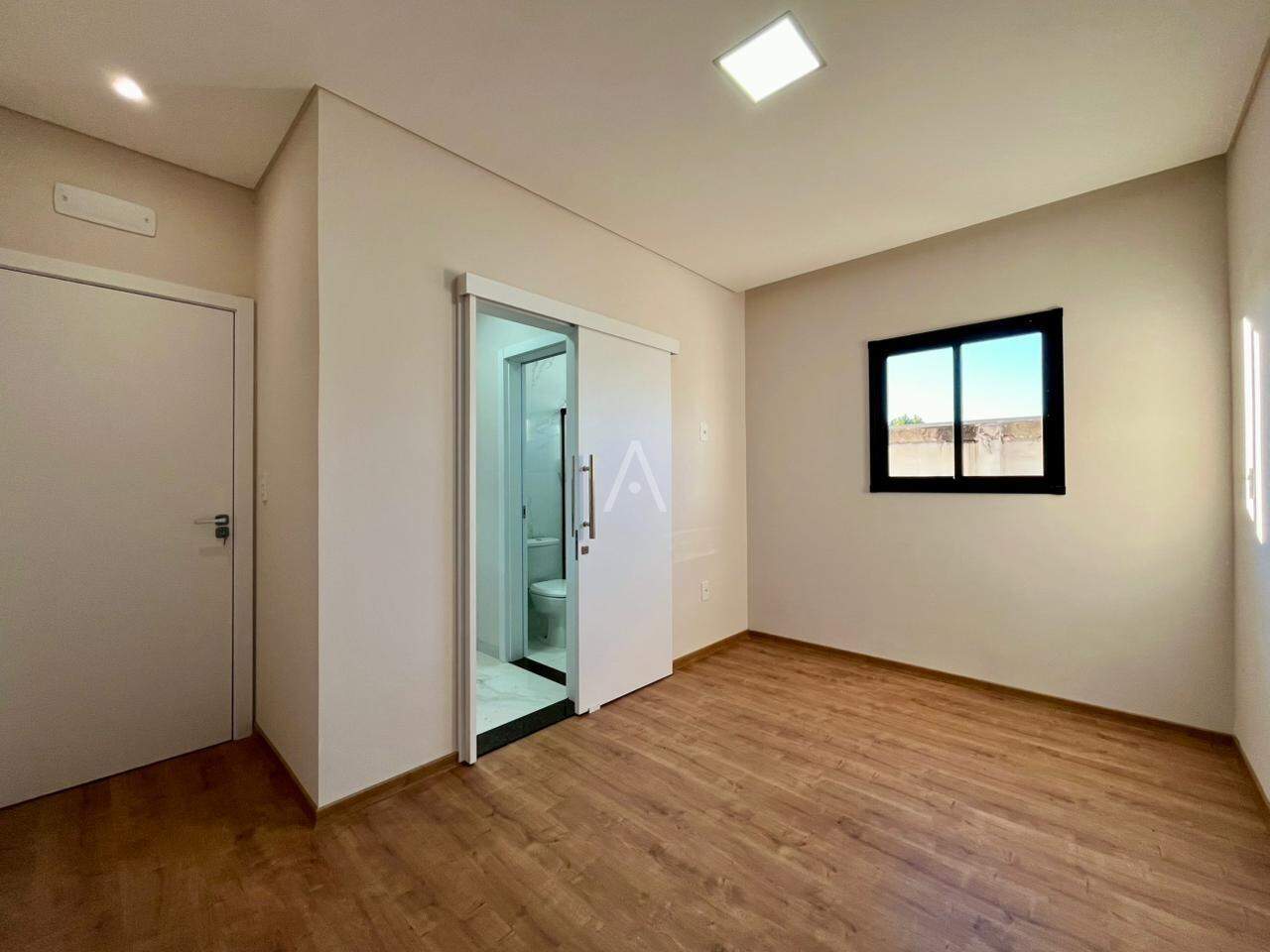 Casa Residencial para para aluguel no Bairro JARDIM GISELA em TOLEDO: