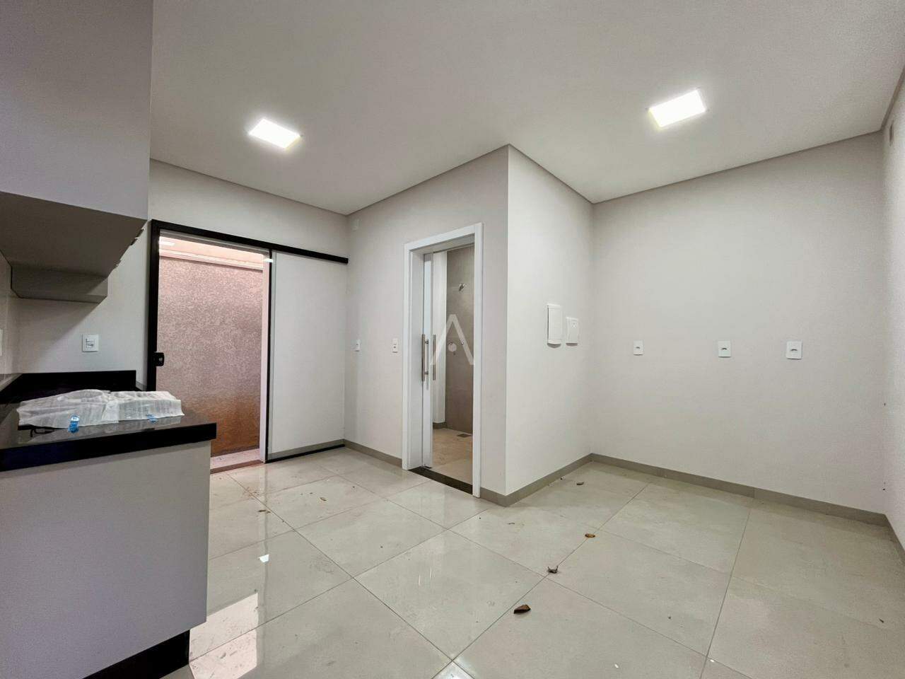 Casa Residencial para para aluguel no Bairro JARDIM GISELA em TOLEDO: