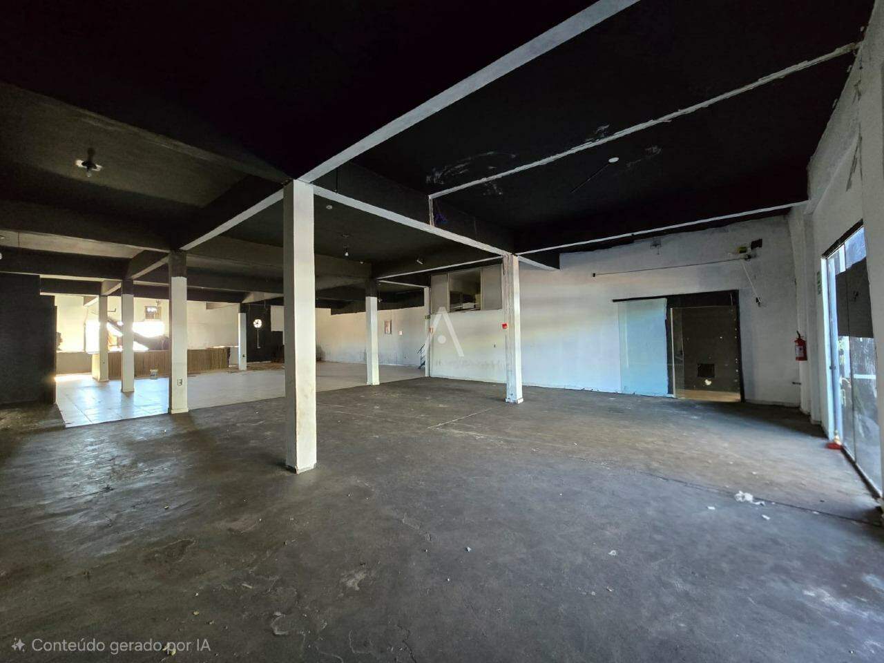 Sala Comercial para para aluguel no Bairro CENTRO em TOLEDO: TÉRREO