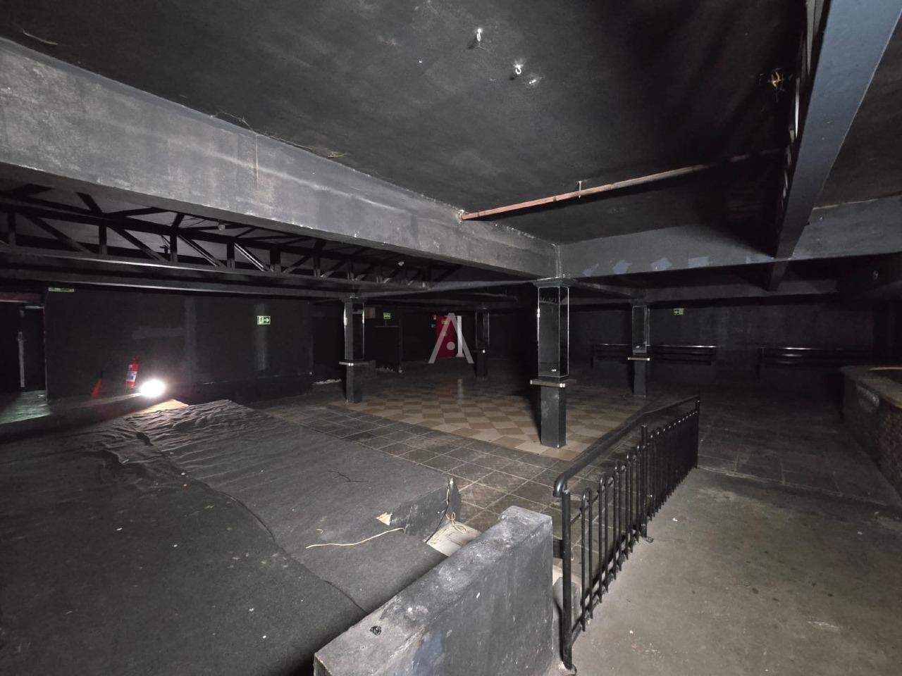 Sala Comercial para para aluguel no Bairro CENTRO em TOLEDO: SUBSOLO