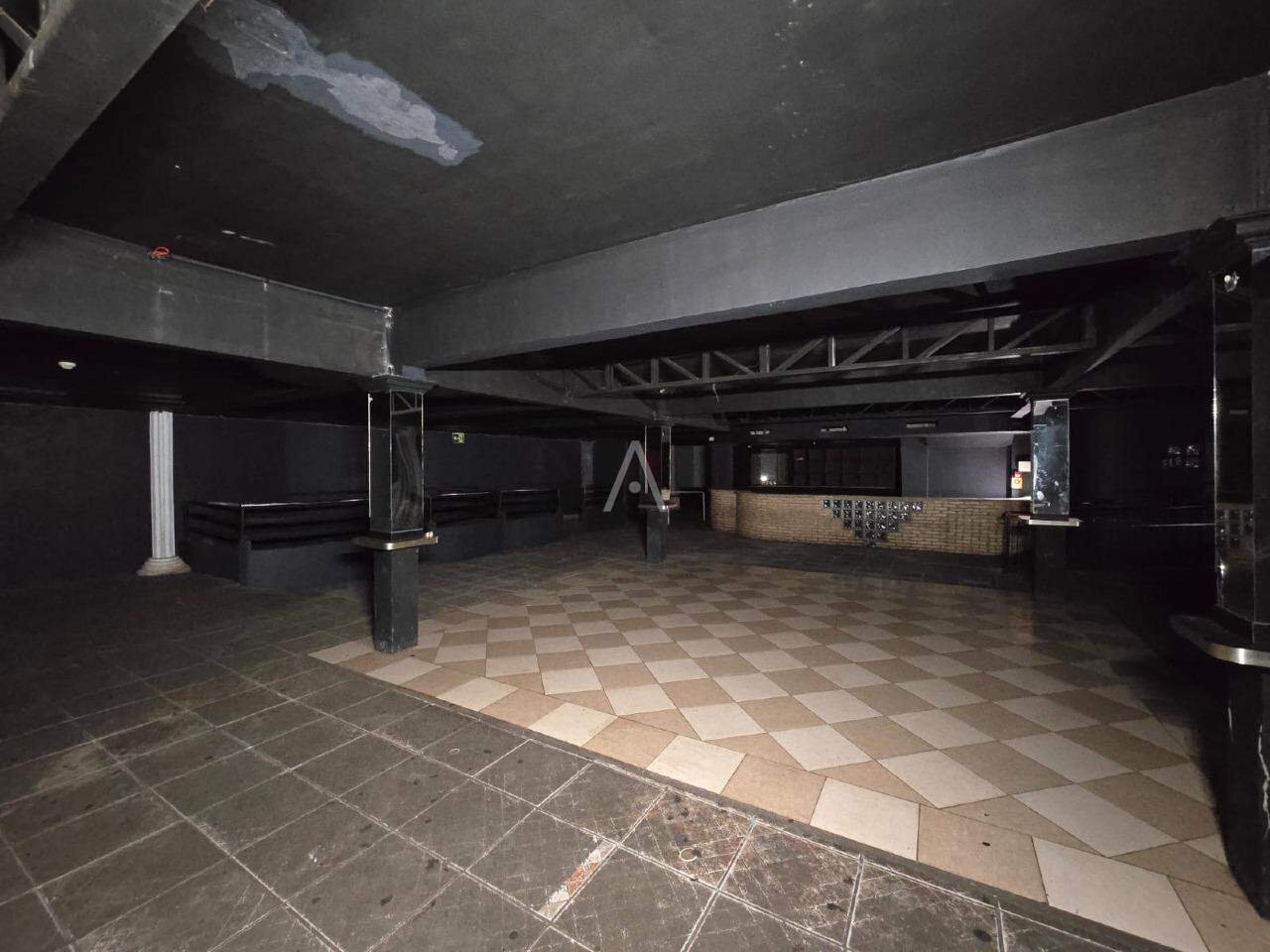 Sala Comercial para para aluguel no Bairro CENTRO em TOLEDO: SUBSOLO