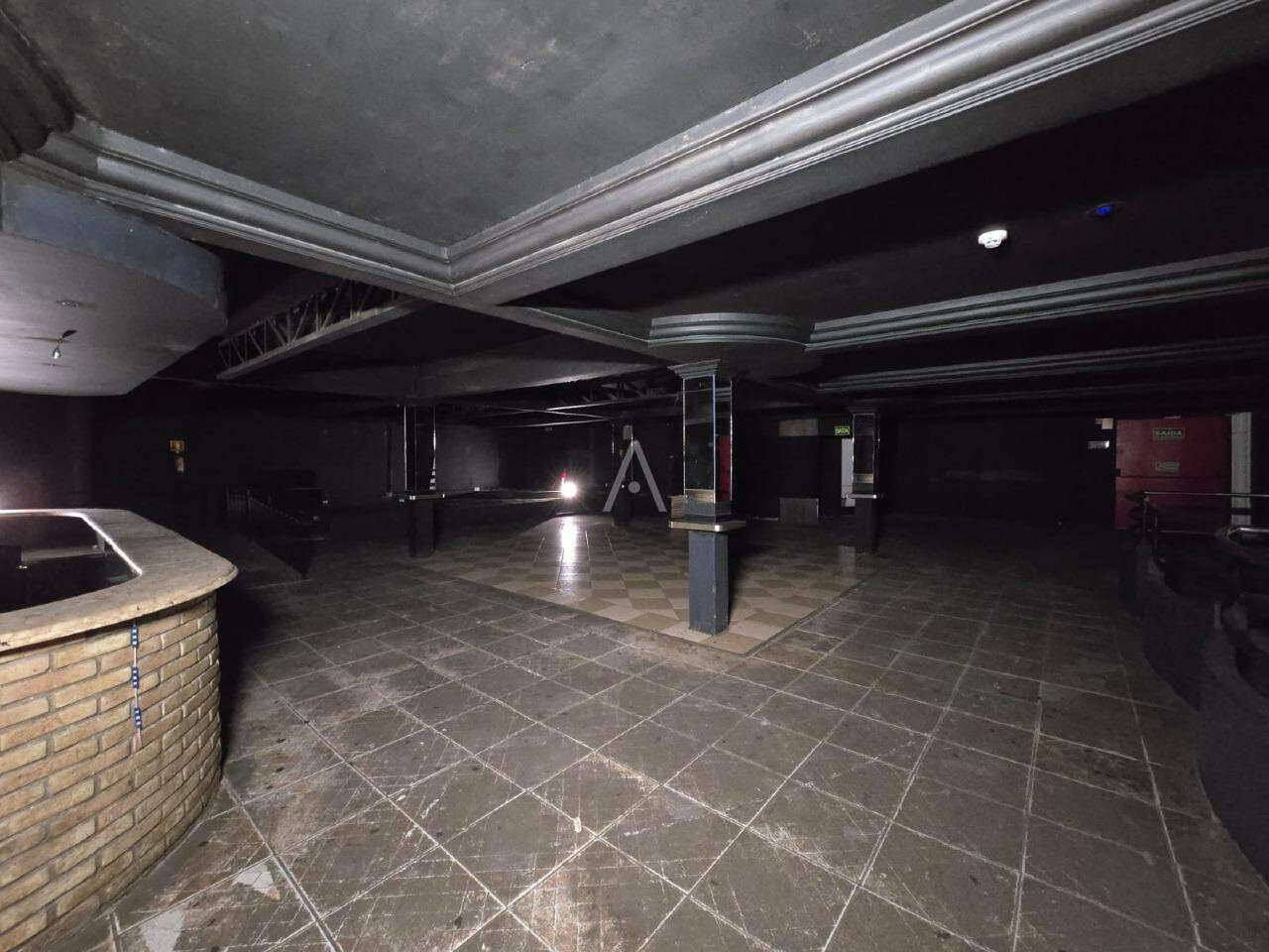 Sala Comercial para para aluguel no Bairro CENTRO em TOLEDO: SUBSOLO