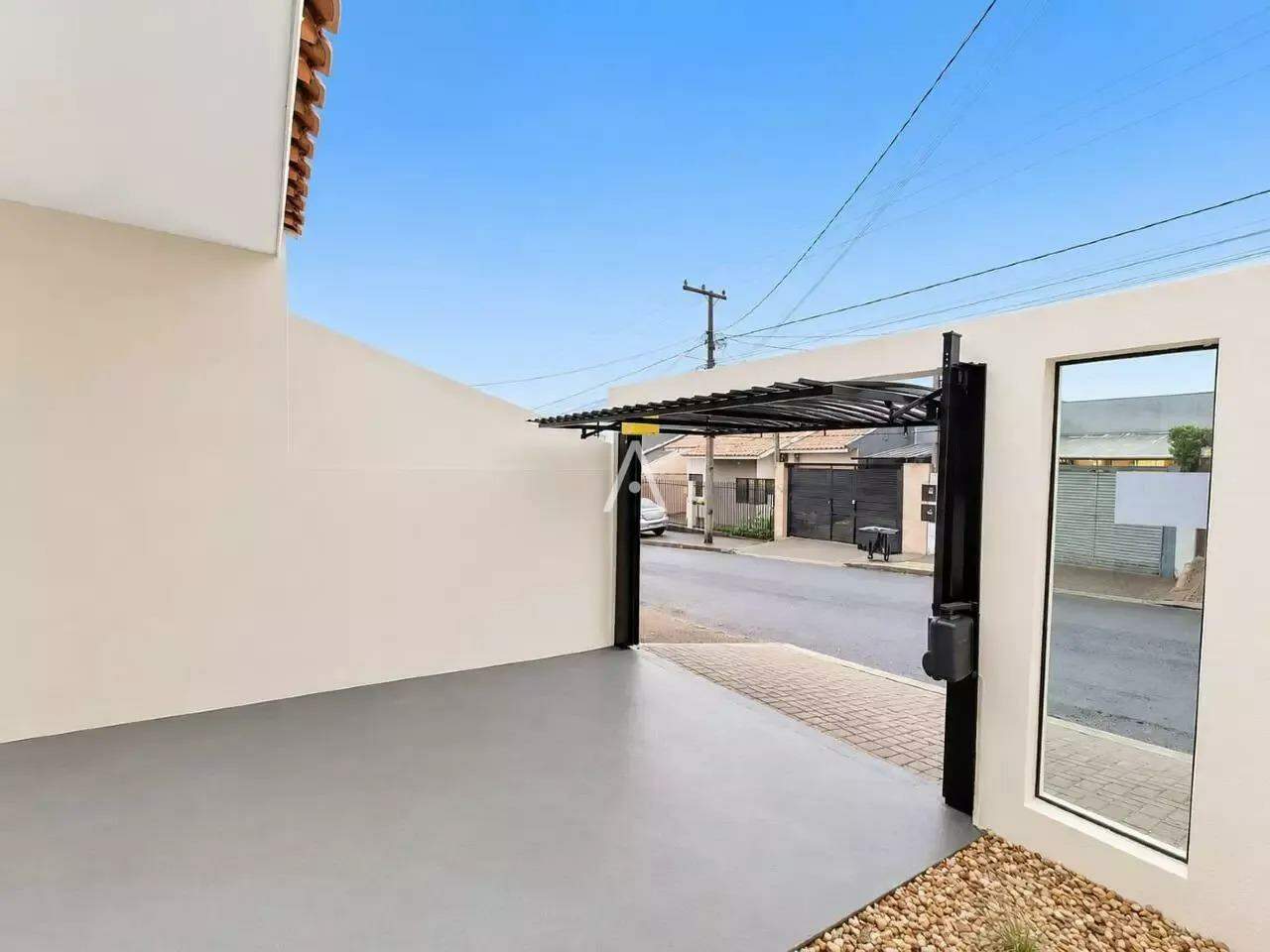 Casa Residencial para à venda no Bairro CANADA em CASCAVEL: 