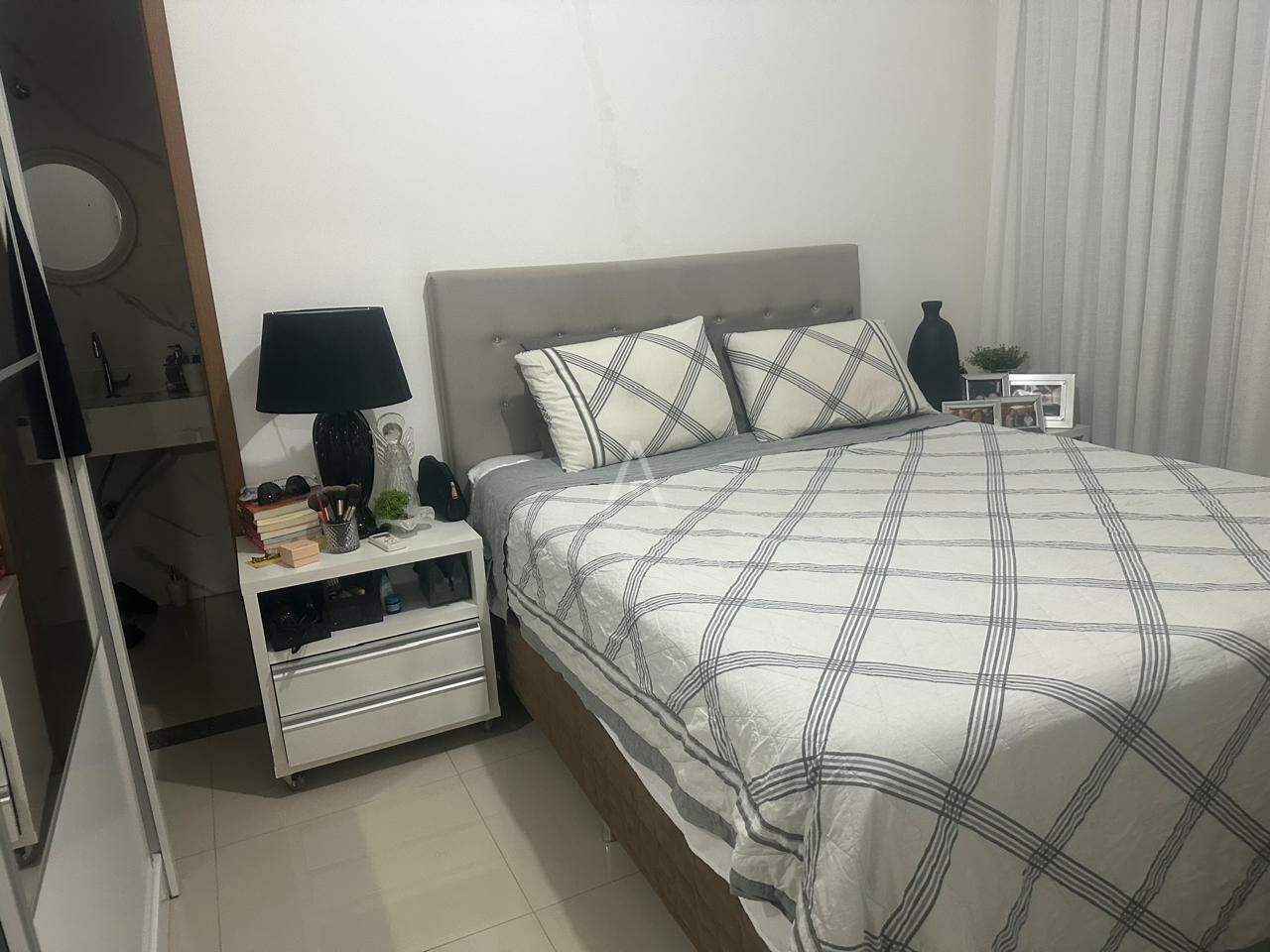Casa Residencial para à venda no Bairro JARDIM VEREDAS em CASCAVEL: