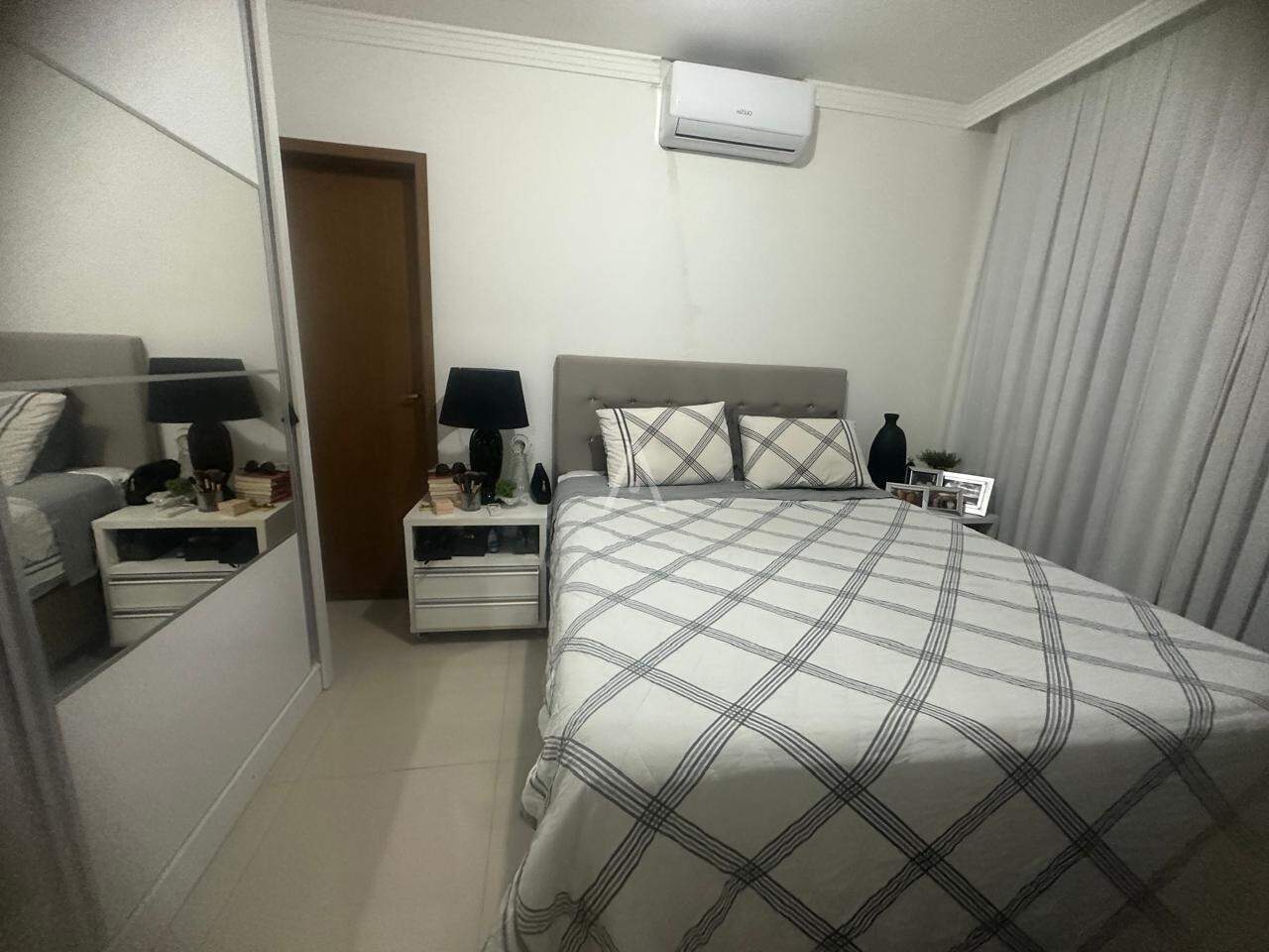 Casa Residencial para à venda no Bairro JARDIM VEREDAS em CASCAVEL: