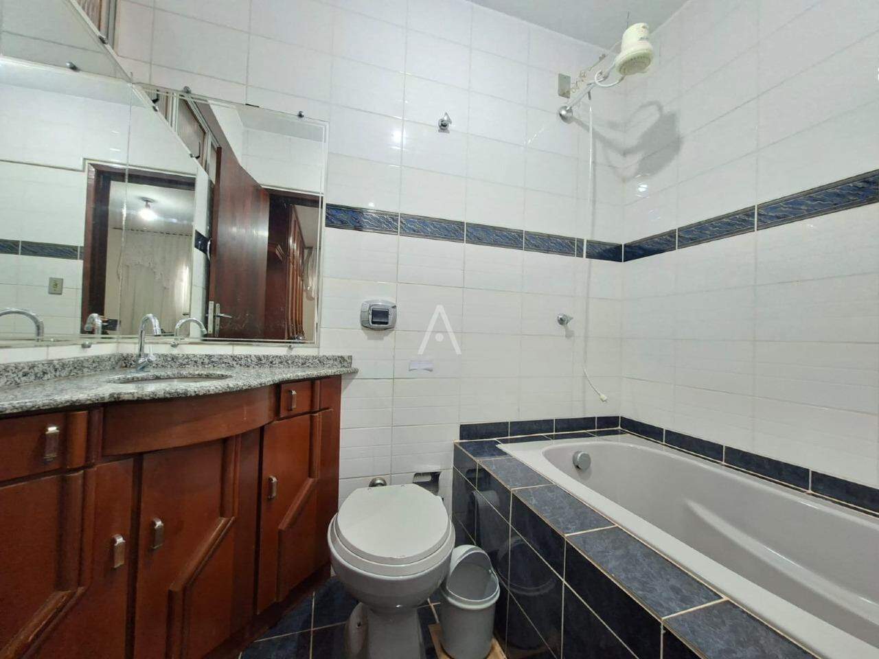 Apartamento para para aluguel no Bairro COQUEIRAL em CASCAVEL: Bwc suíte