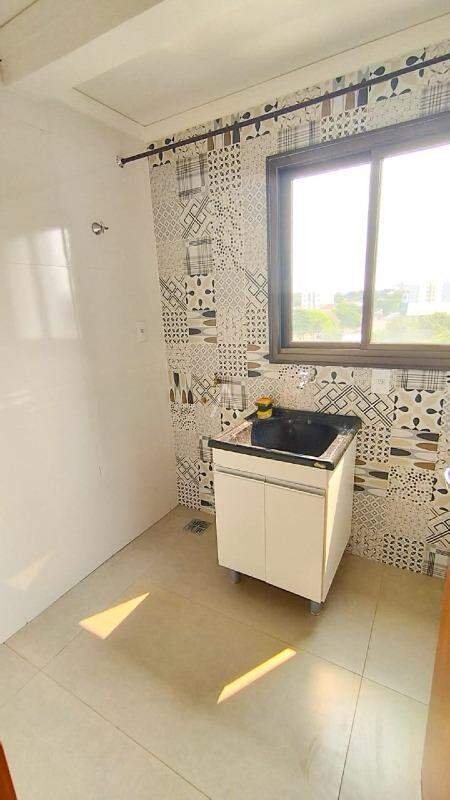 Apartamento para para aluguel no Bairro JARDIM LA SALLE em TOLEDO: 