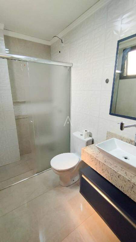 Apartamento para para aluguel no Bairro JARDIM LA SALLE em TOLEDO: 
