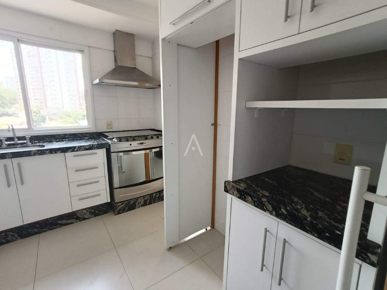 Apartamento para à venda no Bairro CENTRO em CASCAVEL: 
