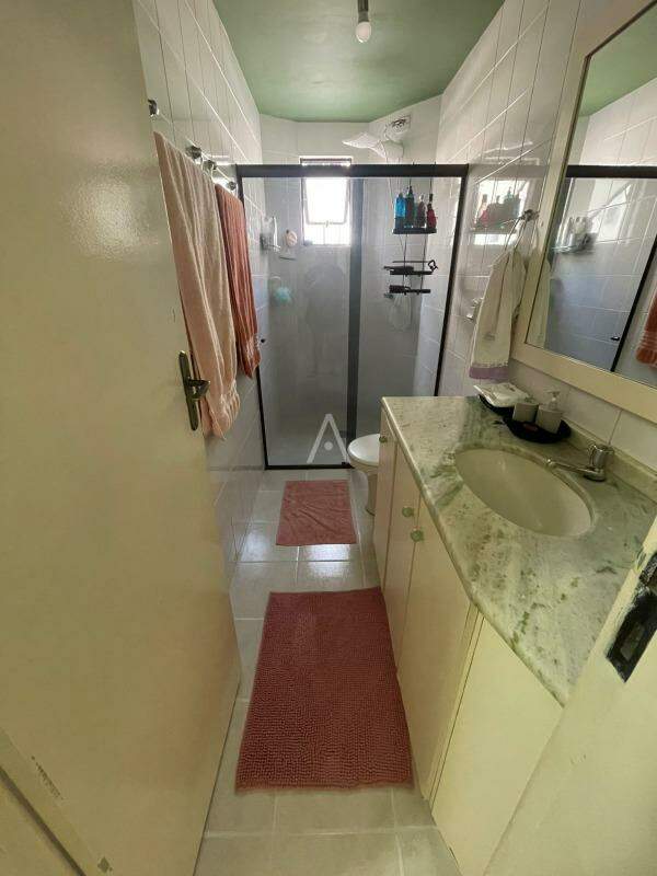 Apartamento para à venda no Bairro NEVA em CASCAVEL: 