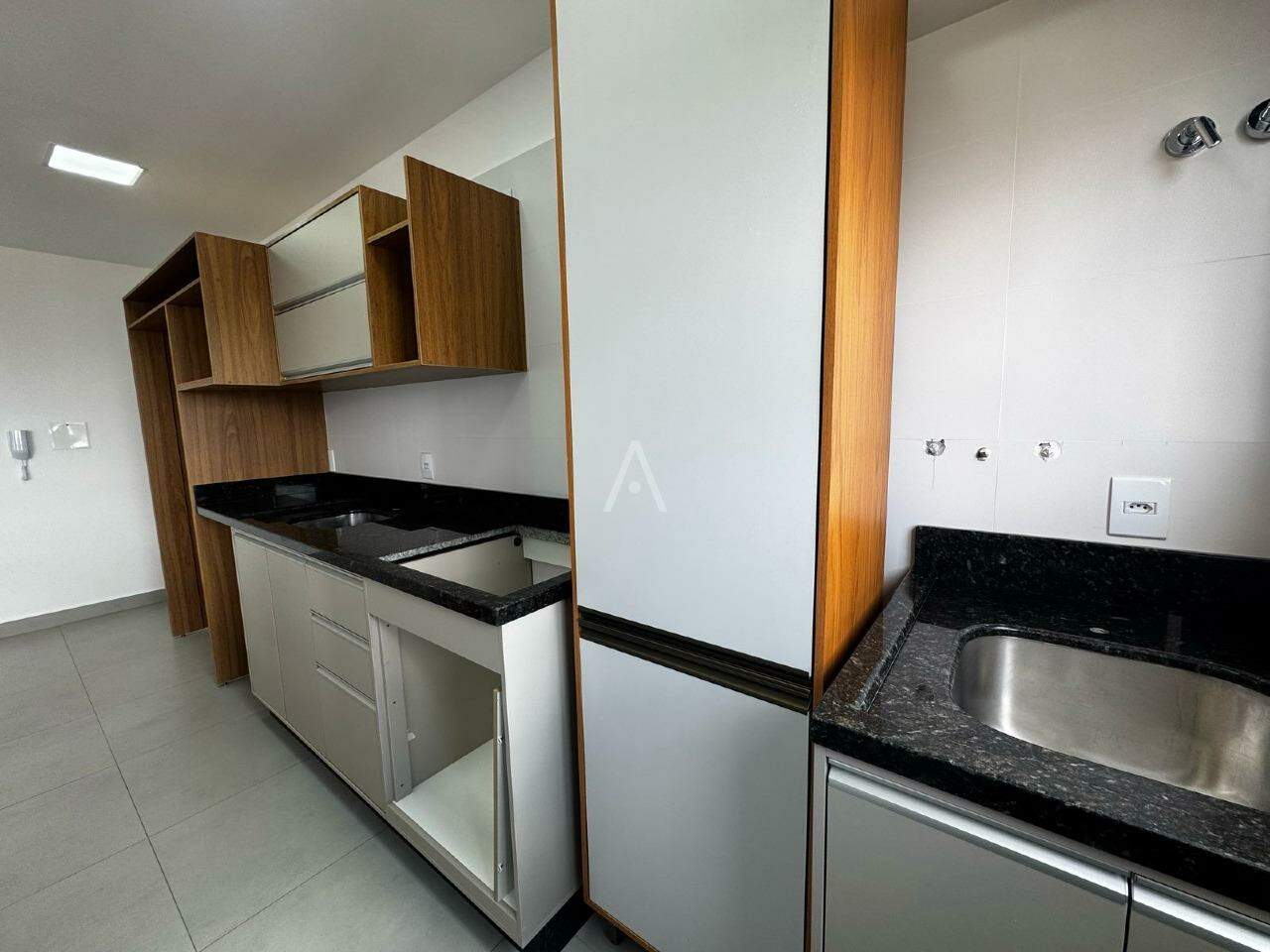 Apartamento para à venda no Bairro CENTRO em CASCAVEL: 