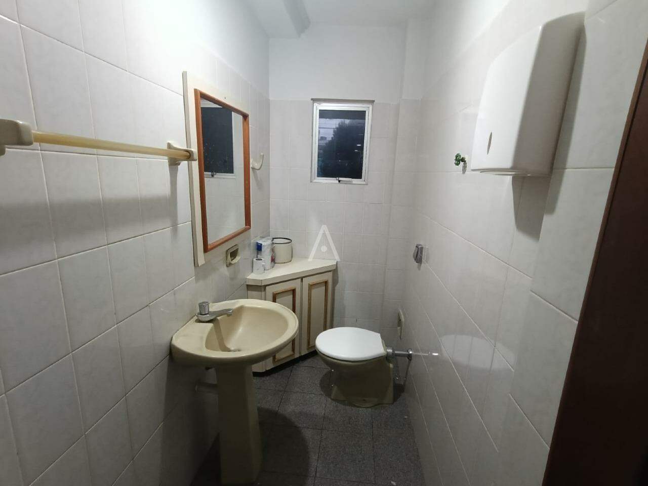 Sala Comercial para para aluguel no Bairro CENTRO em CASCAVEL: 