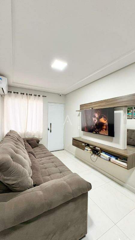 Casa Residencial para à venda no Bairro FLORAIS DO PARANA em CASCAVEL: 