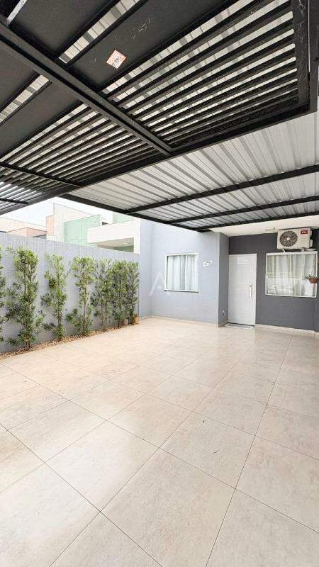 Casa Residencial para à venda no Bairro FLORAIS DO PARANA em CASCAVEL: 