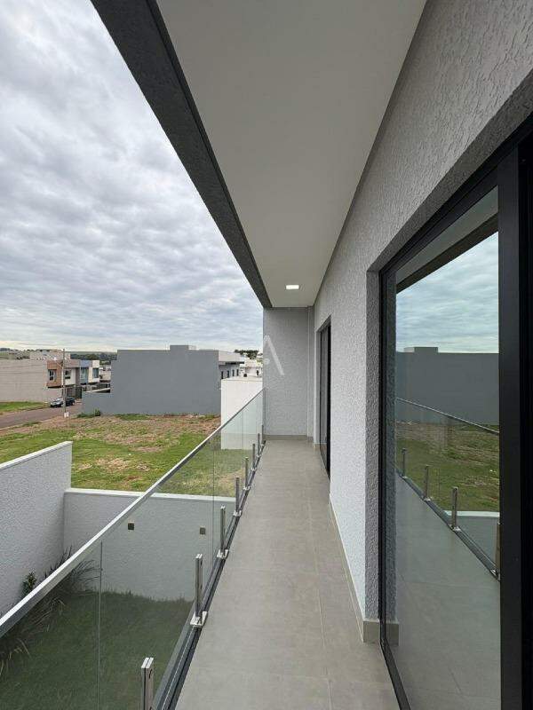 Casa Residencial para à venda no Bairro TROPICAL III em CASCAVEL: 