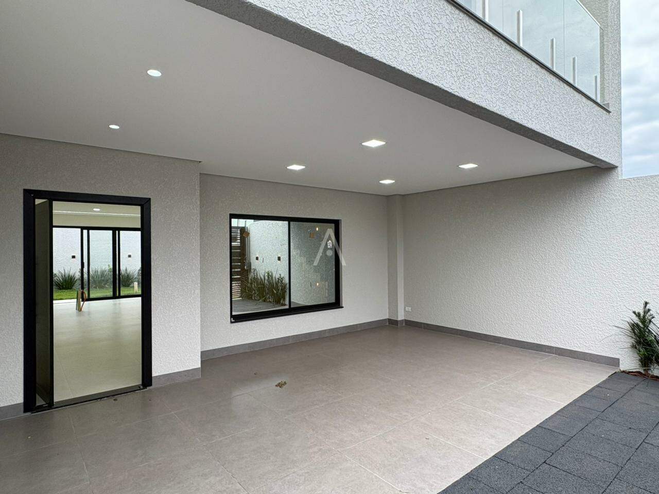 Casa Residencial para à venda no Bairro TROPICAL III em CASCAVEL: 