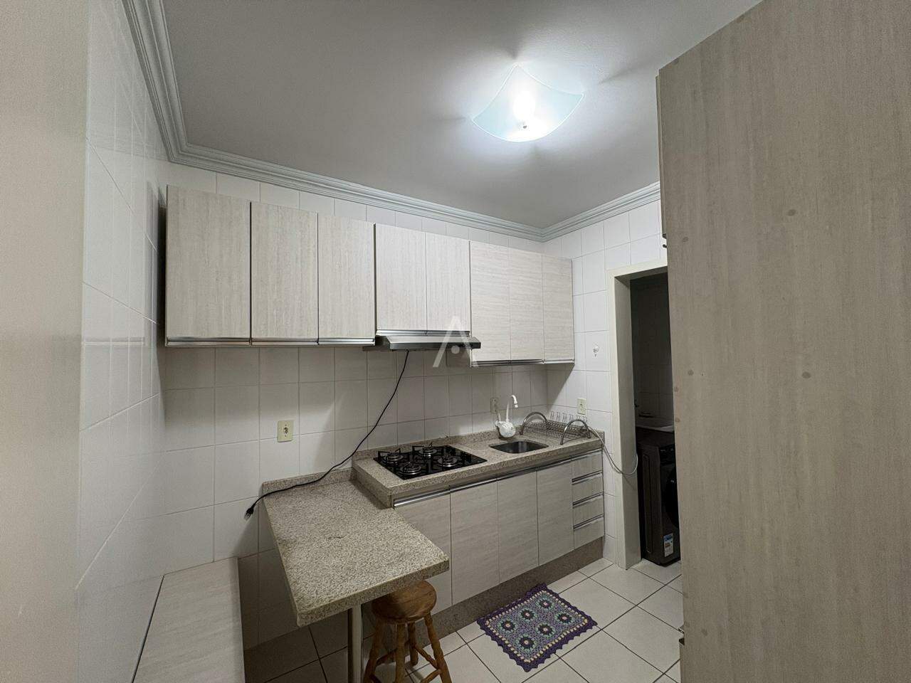 Apartamento para para aluguel no Bairro COUNTRY em CASCAVEL: 