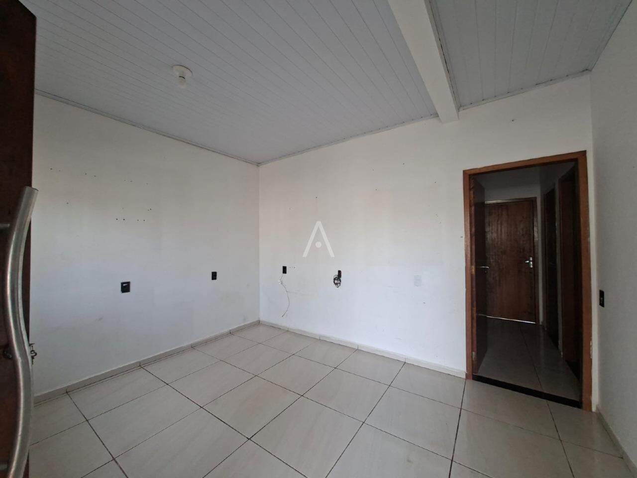 Casa Residencial para para aluguel no Bairro MORUMBI em CASCAVEL: 