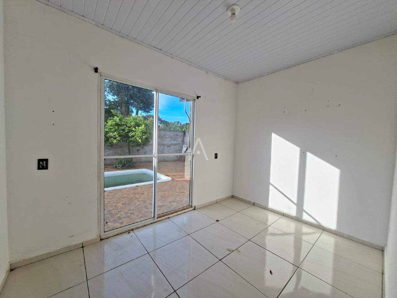 Casa Residencial para para aluguel no Bairro MORUMBI em CASCAVEL: 