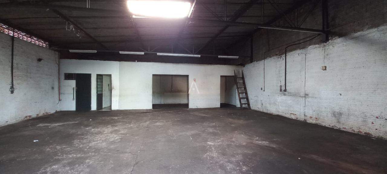 Barracão Comercial para para aluguel no Bairro SANTA FELICIDADE em CASCAVEL: 