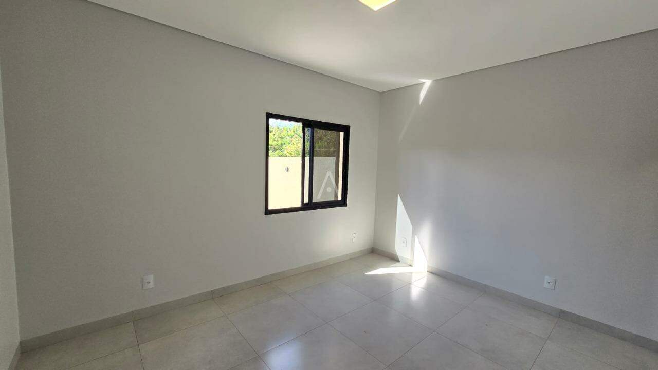 Casa Residencial para à venda no Bairro JARDIM PANCERA em TOLEDO: 