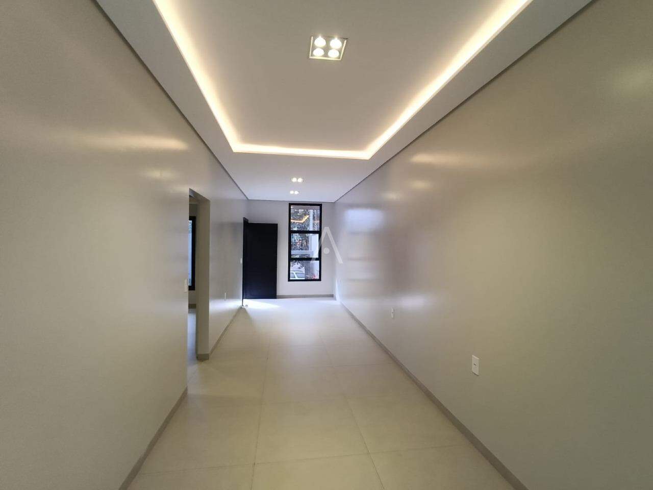 Casa Residencial para à venda no Bairro Pioneiros Catarinenses em CASCAVEL: 